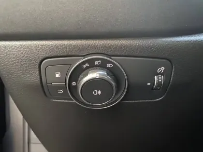 Photo 95 Alfa Romeo Tonale  1.3 Hybride Rechargeable PHEV 280ch AT6 e-Q4