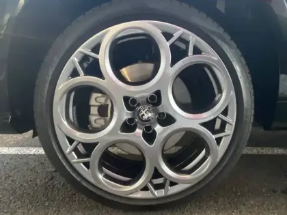 Photo 90 Alfa Romeo Tonale  1.3 Hybride Rechargeable PHEV 280ch AT6 e-Q4