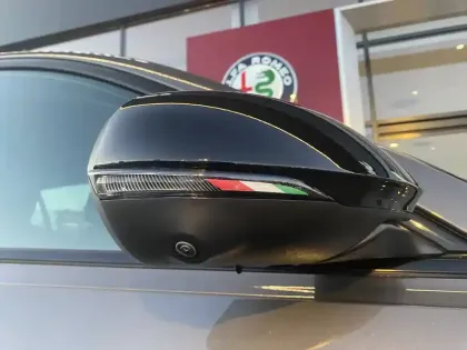 Photo 87 Alfa Romeo Tonale  1.3 Hybride Rechargeable PHEV 280ch AT6 e-Q4