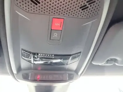 Photo 30 Peugeot 208  PureTech 100 S&S BVM6