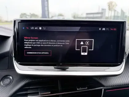 Photo 29 Peugeot 208  PureTech 100 S&S BVM6