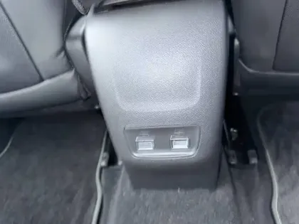 Photo 14 Peugeot 208  PureTech 100 S&S BVM6