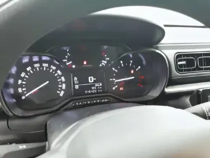 Photo 9 Citroën C3  PureTech 83 S&S BVM5