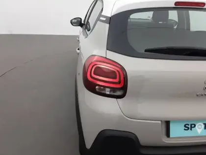 Photo 16 Citroën C3  PureTech 83 S&S BVM5