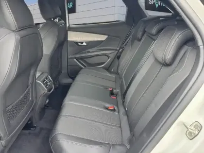 Photo 22 Peugeot 3008  PureTech 130ch S&S EAT8 GT