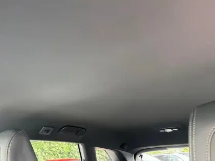 Photo 24 Peugeot 3008  PureTech 130ch S&S EAT8 GT