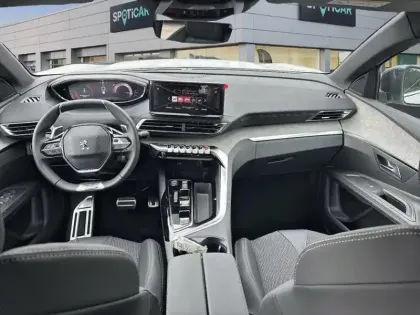 Photo 9 Peugeot 3008  PureTech 130ch S&S EAT8 GT
