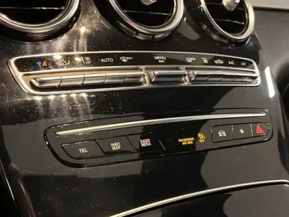 Photo 17 Mercedes Classe GLC 300de 4MATIC AMG Line