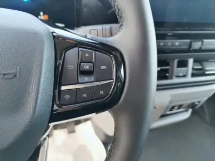 Photo 18 Ford Transit Custom Fg 340 L1H1 Electrique 160 kW 218ch Sport