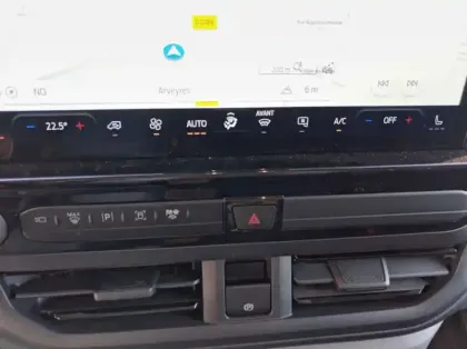 Photo 4 Ford Transit Custom Fg 340 L1H1 Electrique 160 kW 218ch Sport