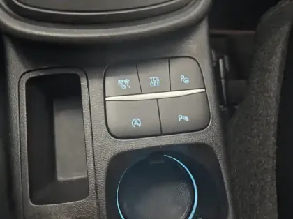 Photo 21 Ford Puma 1.0 EcoBoost Hybrid 125ch ST-Line X S&amp;S Powershift