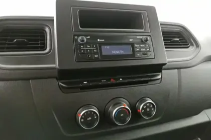 Photo 17 Renault Master FOURGON FGN TRAC F3500 L2H2 BLUE DCI 135 CONFORT