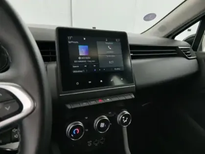 Photo 22 Renault Clio V E-Tech full hybrid 145 Equilibre