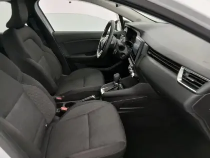 Photo 13 Renault Clio V E-Tech full hybrid 145 Equilibre