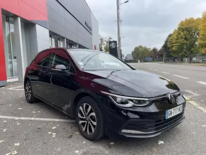 Photo 6 Volkswagen Golf VIII Hatchback 1.0 eTSi DSG7 110CH