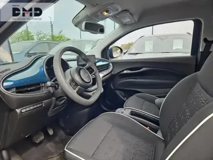 Photo 8 Fiat 500  e 118ch Pack Confort & Style MY23