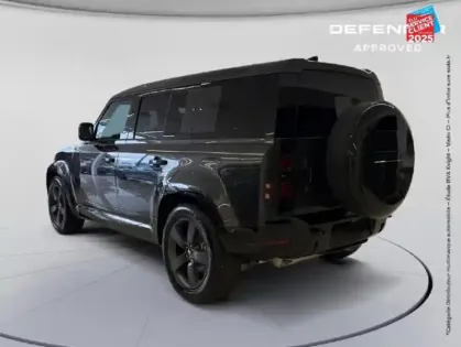 Photo 22 Land rover Defender  110 2.0 P300e PHEV Black Edition