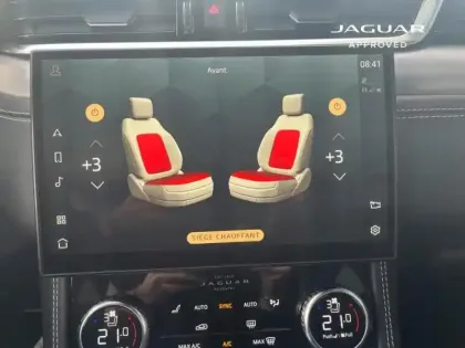 Photo 10 Jaguar F-Pace  P400e Plug-in-Hybrid R-Dynamic SE BVA8 AWD