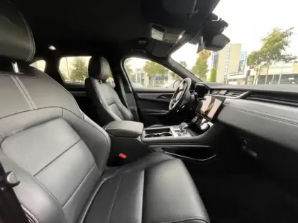 Photo 2 Jaguar F-Pace  P400e Plug-in-Hybrid R-Dynamic SE BVA8 AWD