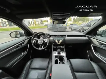 Photo 3 Jaguar F-Pace  P400e Plug-in-Hybrid R-Dynamic SE BVA8 AWD