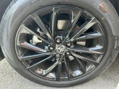 Photo 6 Toyota C-HR  2.0 Hybride Rechargeable 225ch GR Sport NG23