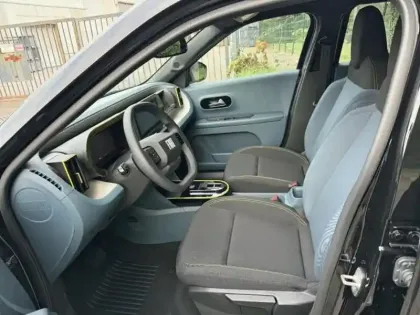 Photo 9 Fiat Grande Panda  1.2 Hybrid Turbo 110ch Icône eDCT6