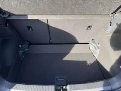 Photo 21 Volkswagen T-cross  1.0 TSI 116ch R-Line Edition DSG7