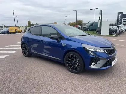 Photo 42 Renault Clio Gén. V (BJA) Ph2 esprit Alpine 5