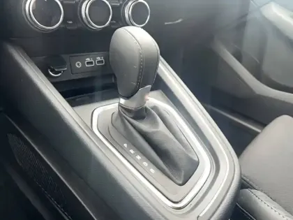 Photo 26 Renault Clio Gén. V (BJA) Ph2 esprit Alpine 5