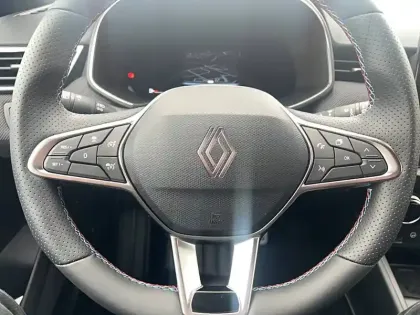 Photo 27 Renault Clio Gén. V (BJA) Ph2 esprit Alpine 5