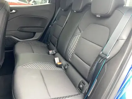 Photo 34 Renault Clio Gén. V (BJA) Ph2 esprit Alpine 5