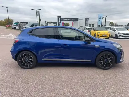 Photo 41 Renault Clio Gén. V (BJA) Ph2 esprit Alpine 5