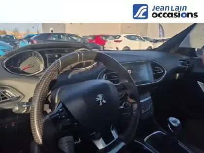 Photo 10 Peugeot 308  1.2 PureTech 130ch S&S BVM6 EU6