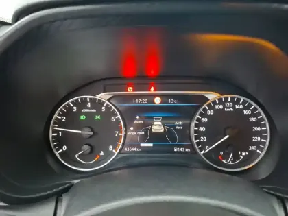 Photo 23 Nissan Juke  DIG-T 117