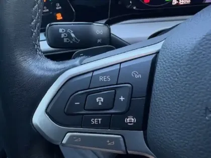 Photo 10 Volkswagen Golf  2.0 TDI SCR 116 DSG7