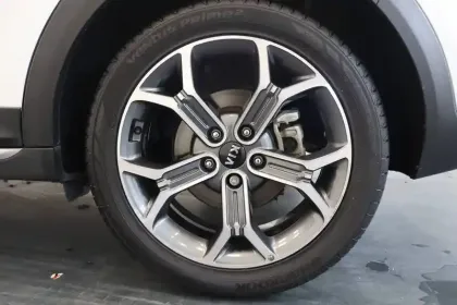 Photo 40 Kia Xceed  1.6 CRDi 136 ch MHEV DCT7
