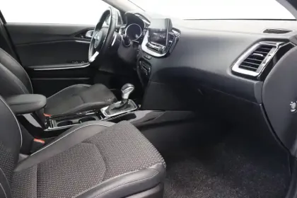 Photo 27 Kia Xceed  1.6 CRDi 136 ch MHEV DCT7