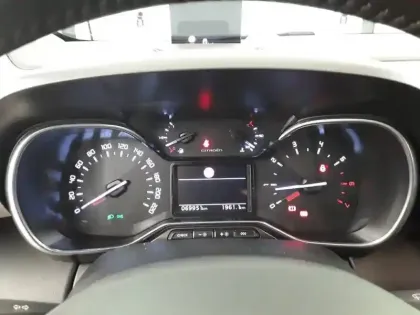 Photo 9 Citroën C3 Aircross  PureTech 110 S&S BVM6