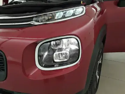 Photo 15 Citroën C3 Aircross  PureTech 110 S&S BVM6