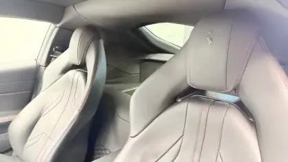 Photo 10 Ferrari 812  Superfast 6.5 V12 800ch