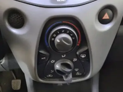 Photo 21 Peugeot 108  VTi 72ch BVM5