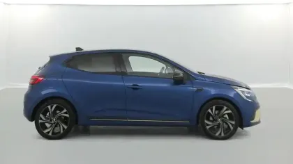 Photo 5 Renault Clio  E-Tech full hybrid 145