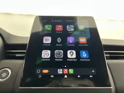 Photo 25 Renault Clio  E-Tech full hybrid 145