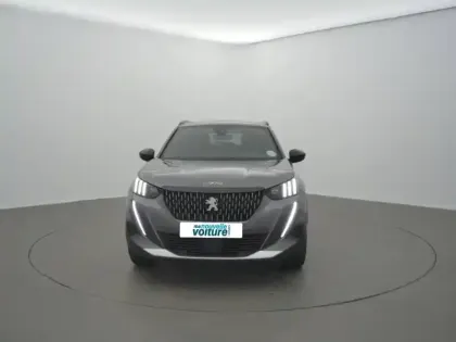 Photo 1 Peugeot 2008  PureTech 130 S&S EAT8