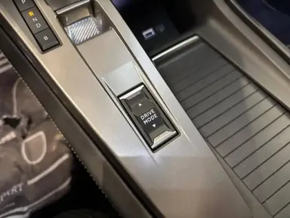 Photo 24 Peugeot 308  Electrique 54 kWh 156ch