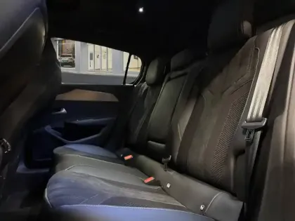 Photo 38 Peugeot 308  Electrique 54 kWh 156ch