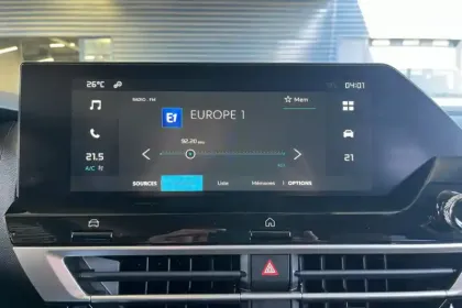 Photo 44 Citroën C4  Hybride 145 e-DCS6