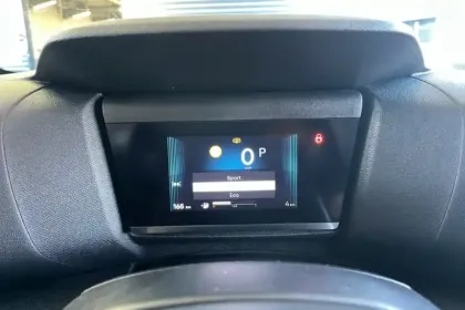 Photo 46 Citroën C4  Hybride 145 e-DCS6