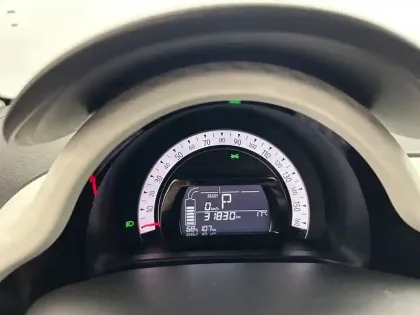 Photo 47 Renault Twingo  III E-Tech