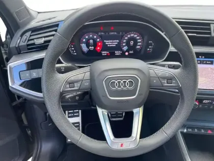 Photo 35 Audi Q3  Sportback 35 TFSI 150 ch S tronic 7